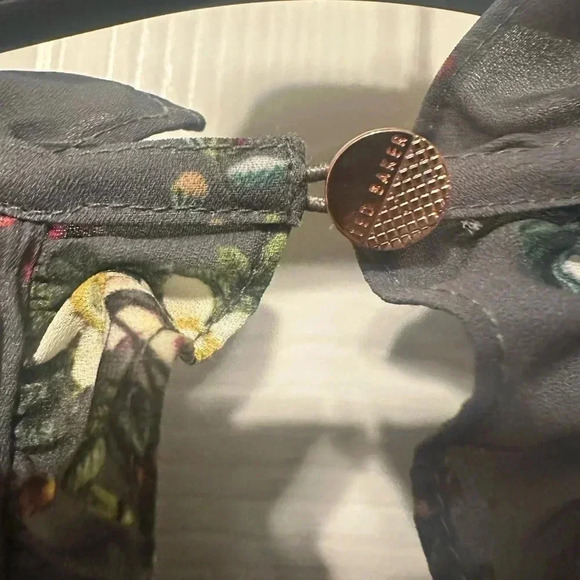 Ted Baker Gray Pleated Floral Midi Dress Size 8 - Picture 5 of 7